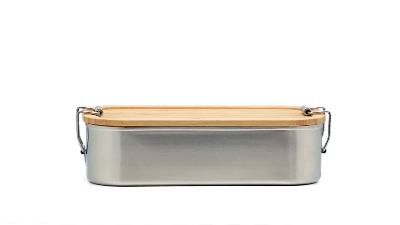 Seitenansicht der Lunchbox Edelstahl SA10 mit Bambusdeckel & Silikonring – individuell gravierbar